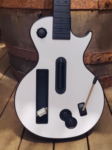Nintendo Wii GUITAR HERO White Gibson Les Paul Guitar Controller with Strap - Bild 8 von 18