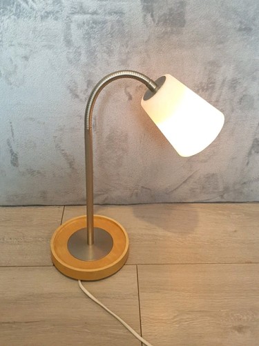 Ikea Basisk Gänsehals verstellbare Tischlampe matt weiß Milchglasschirm 