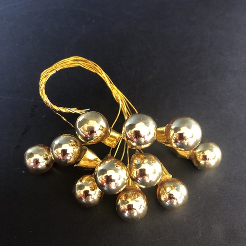 53 Vintage Wreath Mercury Glass Picks Multicolor Christmas Balls 1” & 5/8” Sizes - Picture 5 of 12