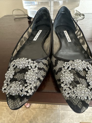Manolo Blahnik Hangisi Black Lace Jewel Buckle Ballet Flats Size 39 $1295 - Picture 4 of 12