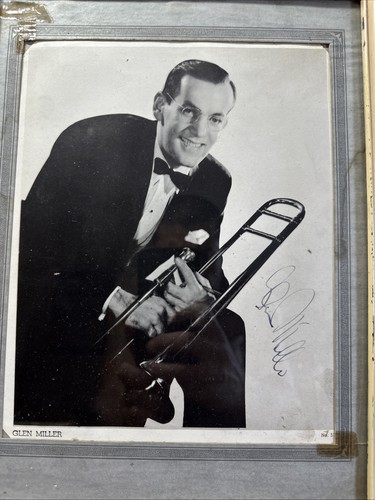 Big Band Leader GLENN MILLER d.'44 Signed Autograph 7x9 B&W Photo OLD FRAMED - Picture 2 of 8