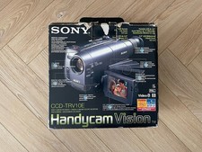 Sony CCD-TRV10E Video Camera Recorder Video 8 Video Tape Camcorder With Charger