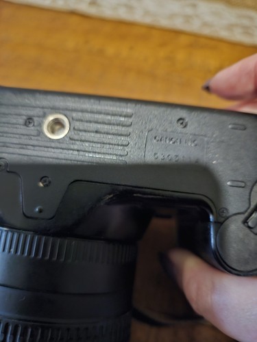 Canon EOS-3000 35mm SLR Film Camera  "Not Tested" With Strap - Picture 5 of 5