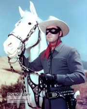 CLAYTON MOORE AS "THE LONE RANGER" WITH HIS HORSE "SILVER" - 8X10 PHOTO AZ-232 