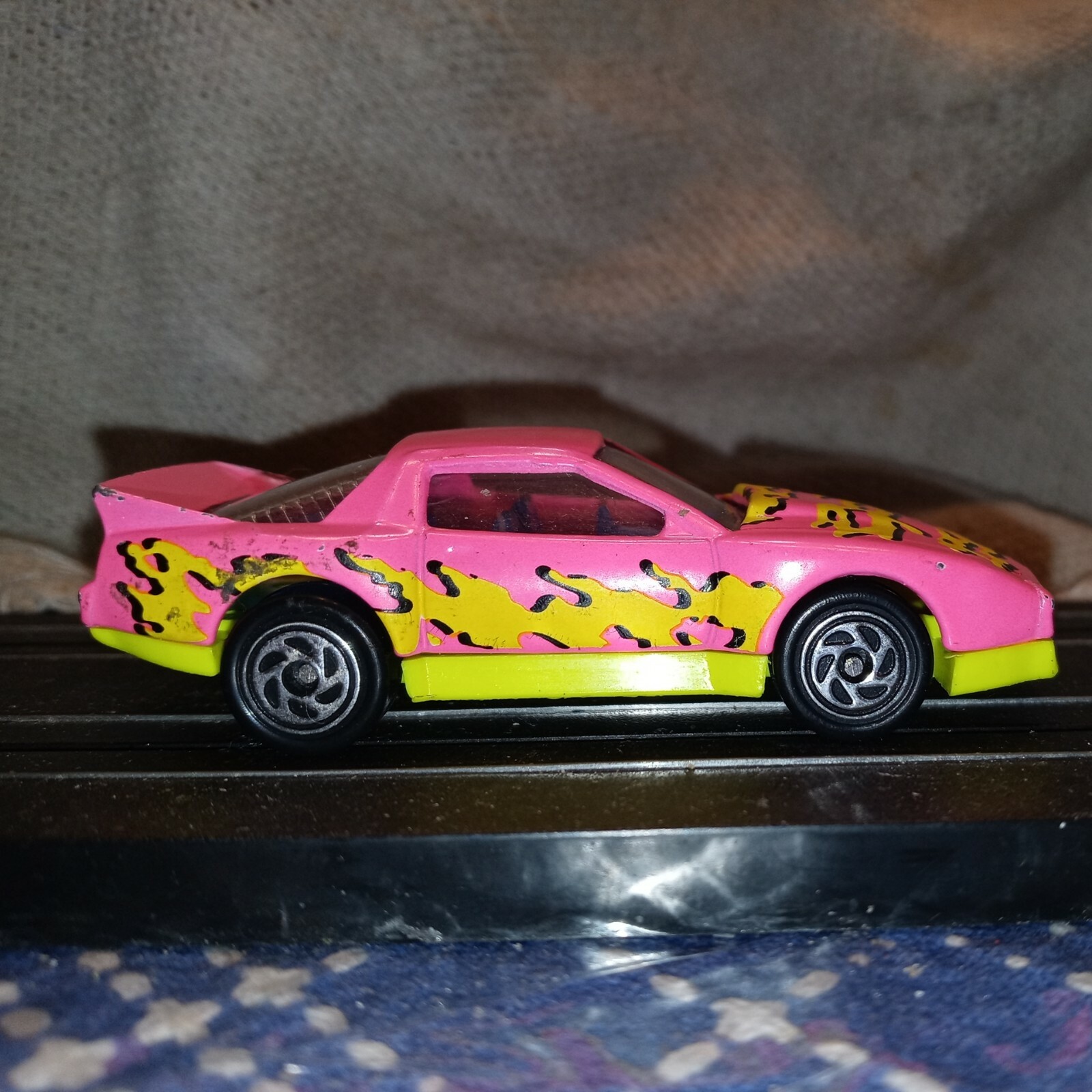 Picture 1 of 12