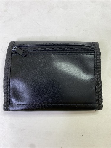 Stussy Wallet from Smart Magazine March 2015 Issue - Picture 2 of 9