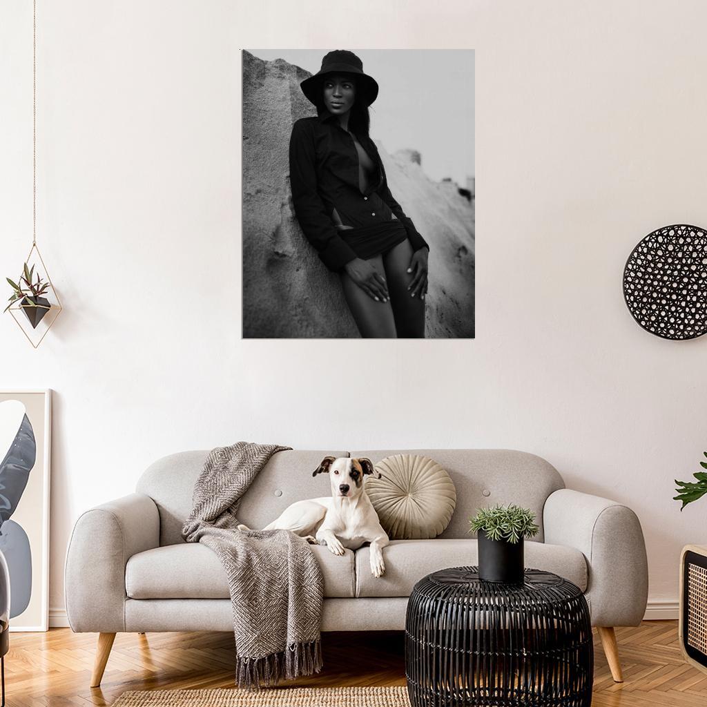 Naomi Campbell /ナオミ キャンベル/ポスター/ Amazon.com: TOYOCC Supermodel Naomi Campbell Black And White