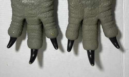Jurassic World Velociraptor Blue Claws Dinosaur One Size Gloves Mattel 2017 - Picture 7 of 7
