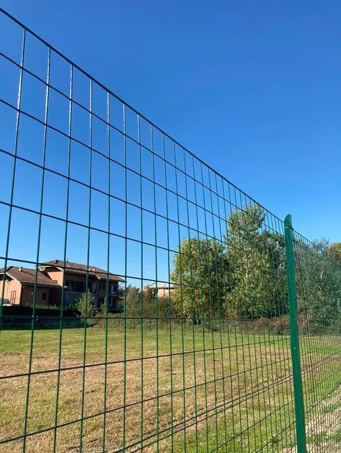 Foto 29 di 73