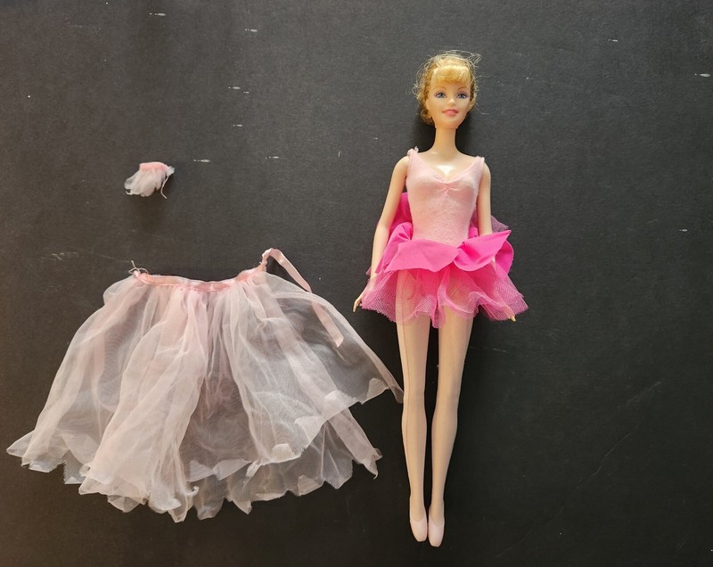 2001 Barbie Doll Ballet Star Dancer 2nd Outfit Mattel