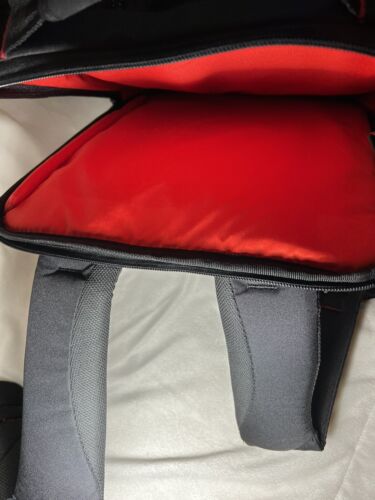 Manfrotto Camera/Laptop Backpack/Padded/Compartments/For Camera Gear - Picture 7 of 17