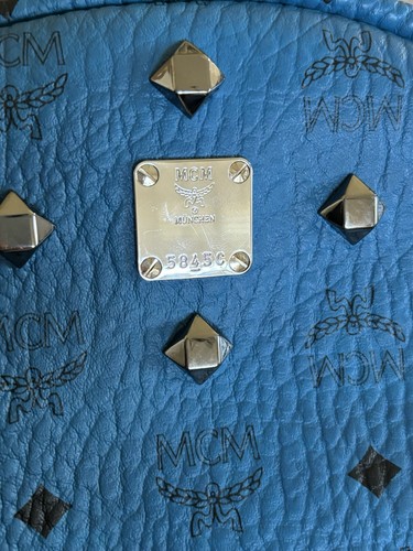 MCM Medium Studded Stark Backpack Visetos MMK7SVE18LC001 Excellent Condition - Picture 2 of 15