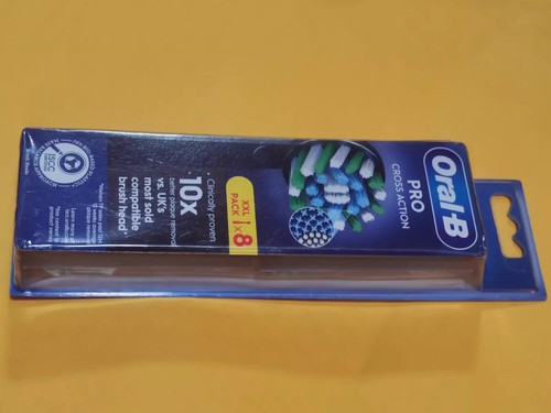 Oral-B PRO Cross Action Black Toothbrush Refill Heads 8 Pack - Picture 2 of 3