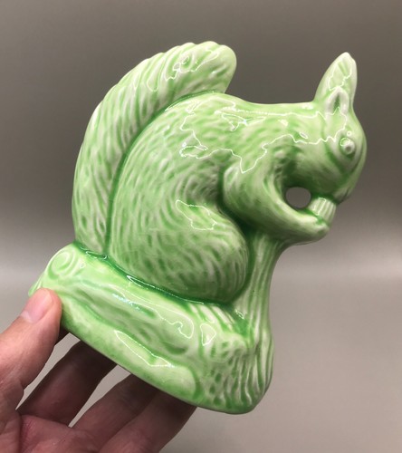 Vintage Royal Art Pottery Squirrel Figurine - Picture 9 of 9