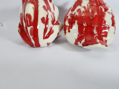 Vintage Red & White Ceramic Frog Sponge Holder & Chicken Dispenser for Kitchen - Picture 10 of 11