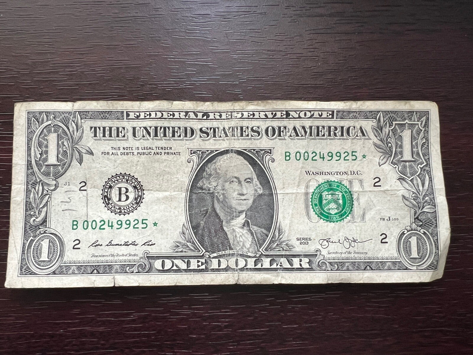 1 Dollar Bill 2013B Star Note Duplicated Serial Number B00249925 1-dollar-bill-2013b-star-note-duplicated-serial-number-b00249925