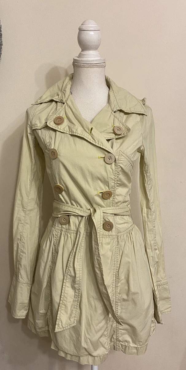 Lightweight trench coat cheap