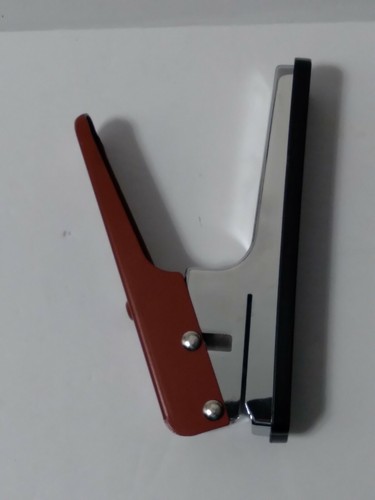 Pick-a-Palooza DIY Guitar Pick Punch Maker - Picture 3 of 5