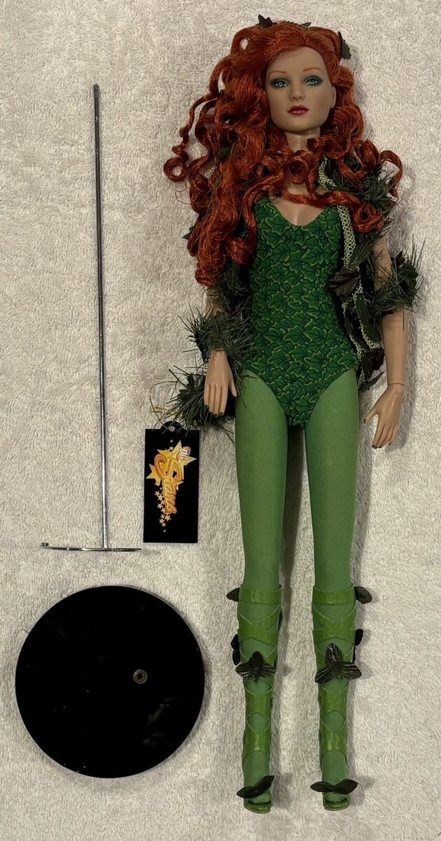 Tonner DC Stars collection POISON IVY Doll 16” W/ Box Tonner DC Stars collection POISON IVY Doll 16” W/ Box