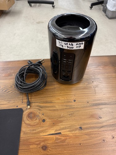 Apple Mac Pro 2013 - 6-core 3.5GHz - 2x D500 GPU - 64GB RAM - 1TB (AppleSSD)