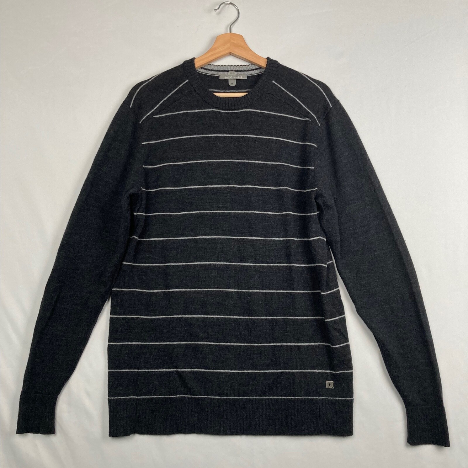 Picture 1 of 10