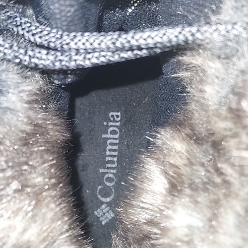 Columbia Women's Minx Mid Iii Waterproof Snow Boot Black Size 6 Faux Fur New - Picture 9 of 14