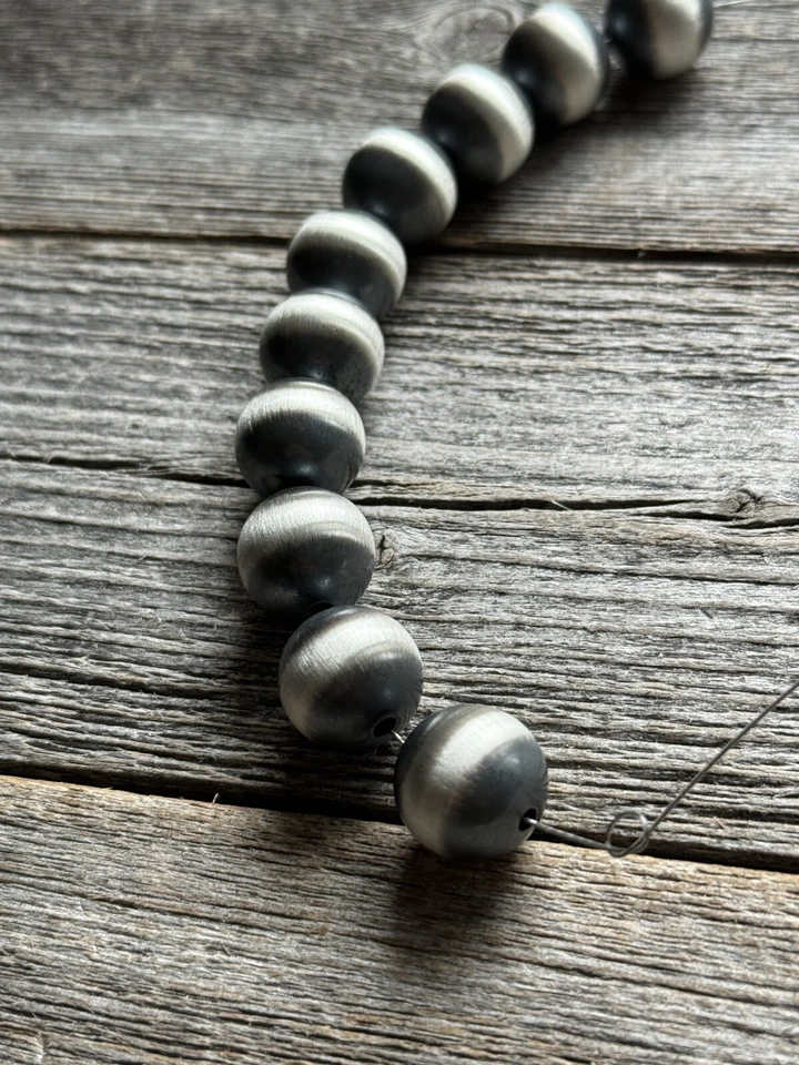 925 Sterling Silver “Navajo Style” 16mm Pearl Seamless Loose Beads Lot of 10 - Image 3 of 4