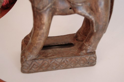 Scultura africana in bronzo fuso di guerriero a cavallo, Benin Nigeria antica - Foto 4 di 8