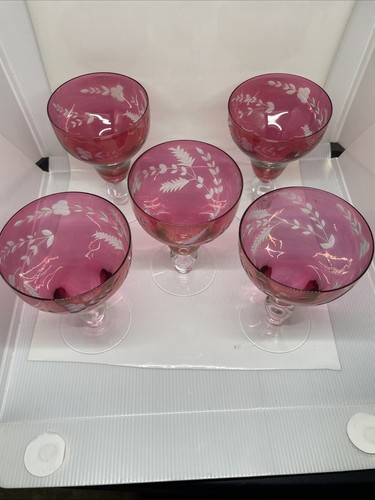 Set of 5 Vintage Bohemian Crystal Cut Cranberry Wine Glasses Goblets - Picture 5 of 6