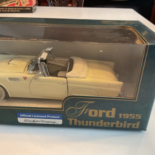 Superior Diecast 1955 White Ford Thunderbird Convertible 1/24 Scale NEW In Box - Picture 3 of 9