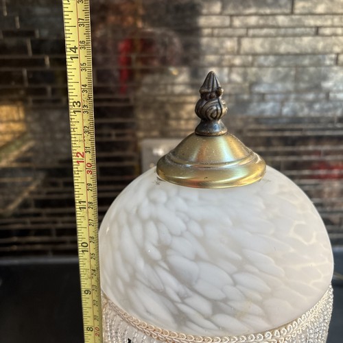 Lámpara de mesa Art Deco estilo Tiffany vintage con flecos y cuentas - Imagen 10 de 10