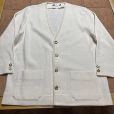 Vintage St. Croix Knits Men's Sz Medium 100% Zephyr Wool Cream Cardigan Sweater