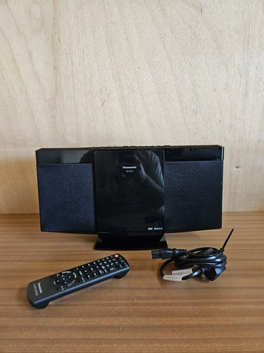 Panasonic CD Player AM FM Radio USB AUX Kompakt Regal HiFi SC-HC15 Vertikales Fach