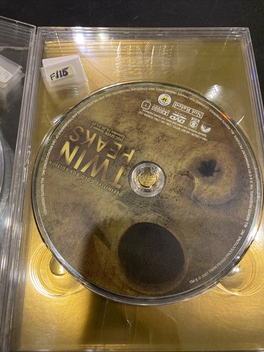 Twin Peaks Definitive Gold Box Edition (10-Disc DVD, Full Screen, 2007) Ex. Lib - Foto 11 di 14