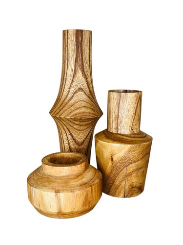 Crate & Barrel Orla Naturholz, dreiteilige Vasensammlung - Bild 2 von 13