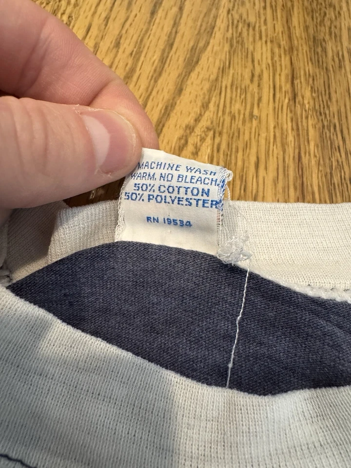 Camiseta deportiva vintage Crazy Shirts Hawaii Maui Ringer talla grande envejecida de colección Foto 3 de 4