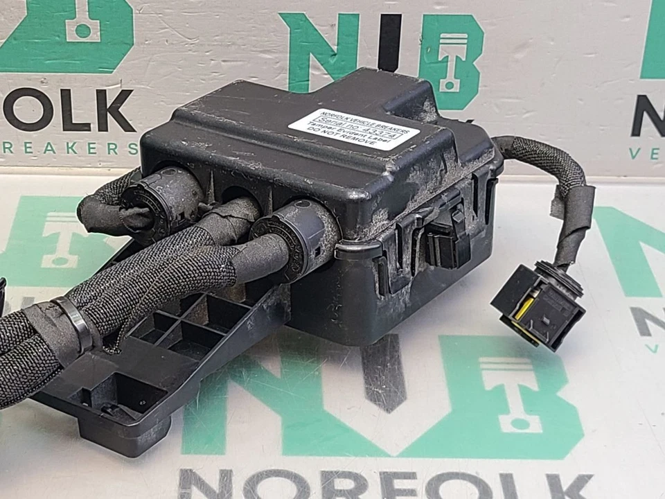 Mercedes GLA H247 Engine Wiring Loom 1.3 Hybrid A1775468000 - Image 2 of 4