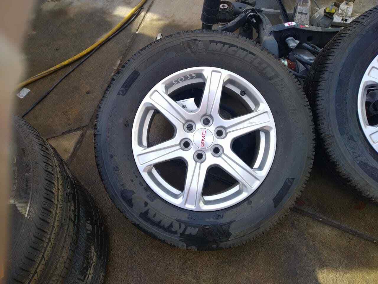 2010-2013 GMC Terrain Wheel & Tire Assembly 18