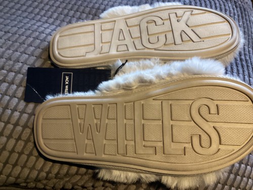 BNWT New Jack Wills Ladies Slippers - Adult Medium UK 5/6 - Light Grey Faux Fur - Picture 3 of 4