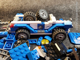 LEGO Jurassic World: Dilophosaurus Ambush VEHICLE PARTS (C16B1)