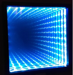 infinity mirror that RESPONDS TO MUSIC 