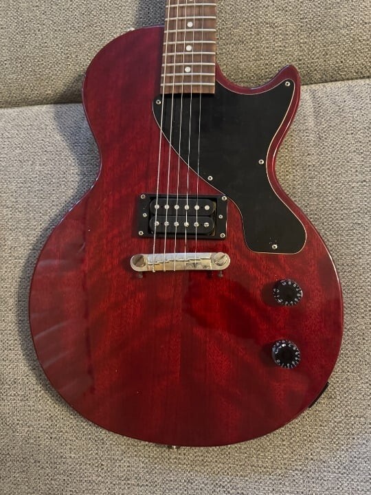 Picture 2 of 6