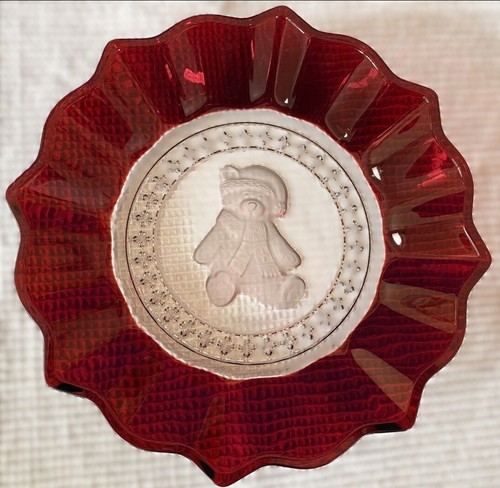 Villeroy & Boch Ruby Glass Christmas Bear Dish - Picture 4 of 8