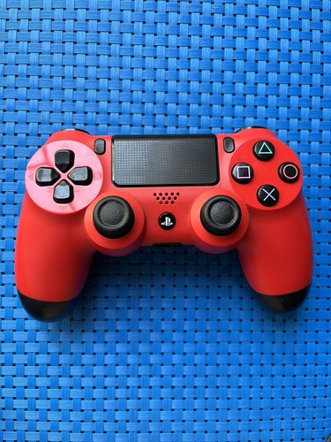 Sony DualShock 4 Wireless Controller for PS4 - Red/Black - Picture 1 of 2