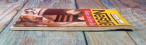 Favorite Recipes Nestle Bakes the Very Best January 1991 - Imagen 20 de 21