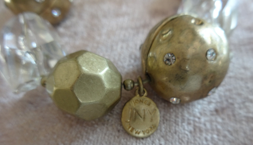 JONES NEW YORK STRETCHY BRACELET CHUNKY HAMMERED BALLS GOLD & CLEAR LUCITE GUC - Picture 2 of 6