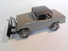 Tonka Art, Jeepster Snow Plow w/chains