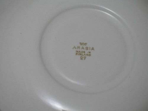 Juego de tazas y platillos de té vintage Arabia Finland tapiz flores silvestres - Imagen 8 de 11