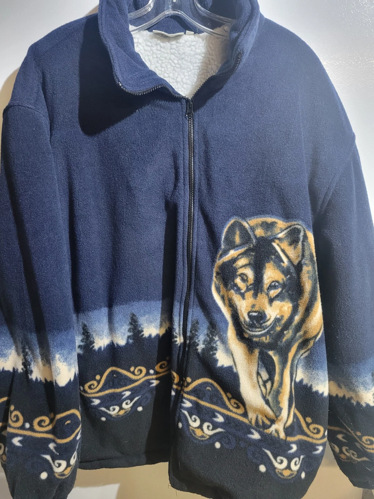 C.W. Classics Wolves Blue Fleece Jacket Size XL Unisex 48" X 30"