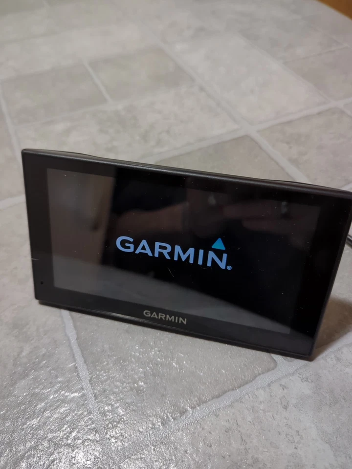 GARMIN NUVI 2639LMT 6" GPS Car Navigation UNIT ONLY WORKS - Image 4 of 4
